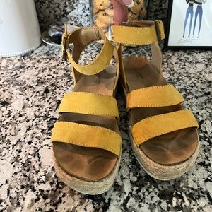 Steve Madden sandals